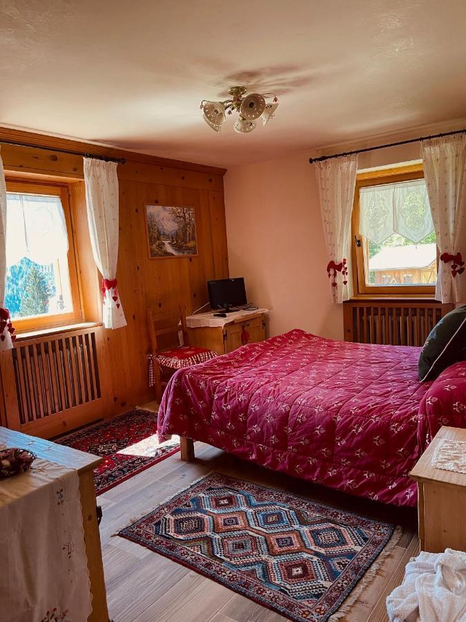B&B Maso Al Cervo Fiera Di Primiero Bagian luar foto
